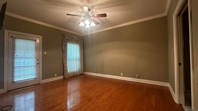 10642 Molly Ave, Baton Rouge, LA 70810