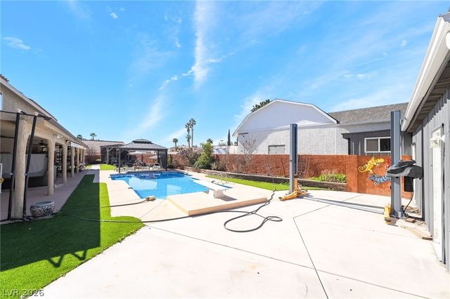 2877 South Buffalo Drive, Las Vegas, NV 89117