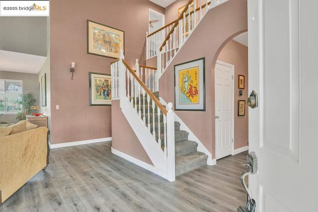 1915 Edgeview Way, Discovery Bay, CA 94505