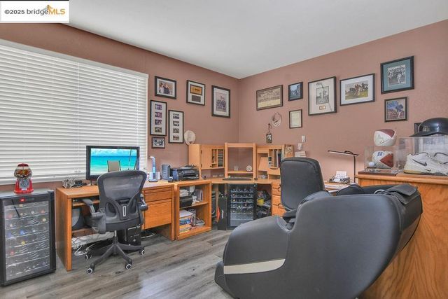 1915 Edgeview Way, Discovery Bay, CA 94505