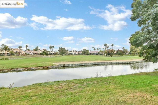 1915 Edgeview Way, Discovery Bay, CA 94505