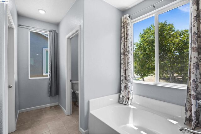 281 Agata Way, Oakley, CA 94561