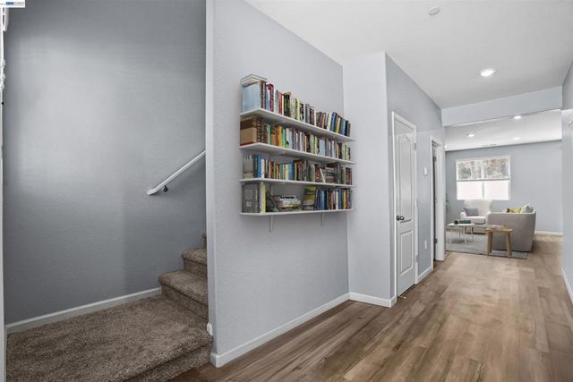281 Agata Way, Oakley, CA 94561