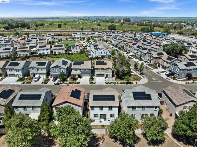 281 Agata Way, Oakley, CA 94561