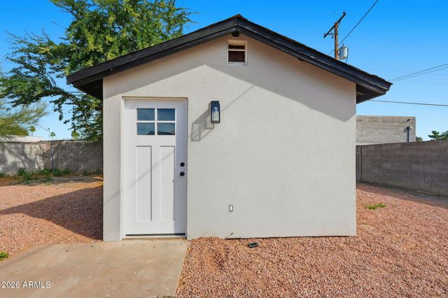 215 S 82ND Way, Mesa, AZ 85208