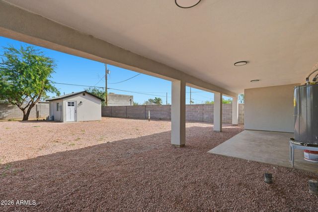 215 S 82ND Way, Mesa, AZ 85208