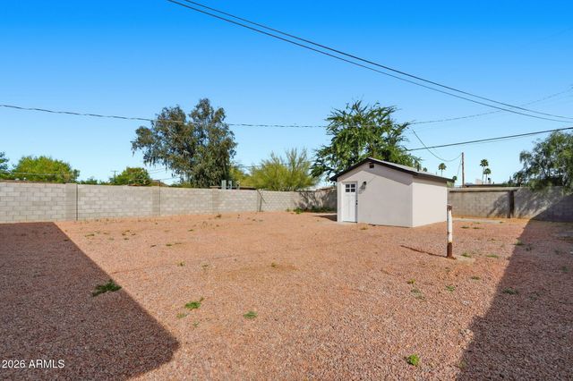 215 S 82ND Way, Mesa, AZ 85208
