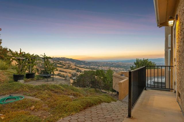 4014 Higuera Highland Lane, San Jose, CA 95148