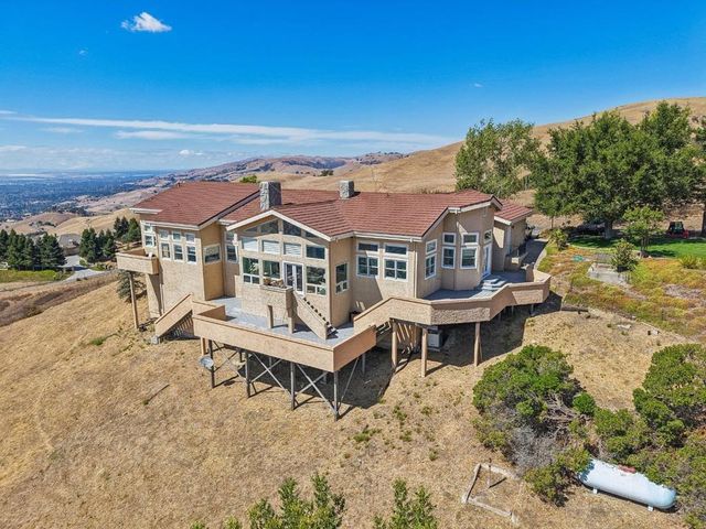 4014 Higuera Highland Lane, San Jose, CA 95148