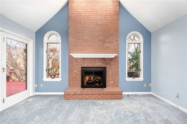 119 Blazing Star Dr, Penn Twp, PA 16002