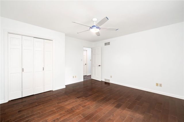 119 Blazing Star Dr, Penn Twp, PA 16002