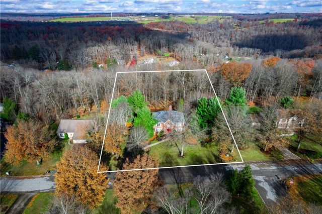 119 Blazing Star Dr, Penn Twp, PA 16002