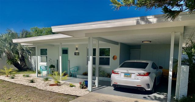 2472 CORONADO WAY, Dunedin, FL 34698