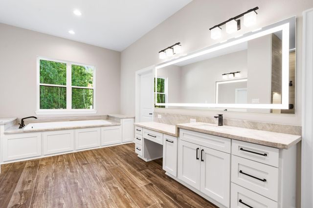 7111 Lorna Road, Montgomery, TX 77316