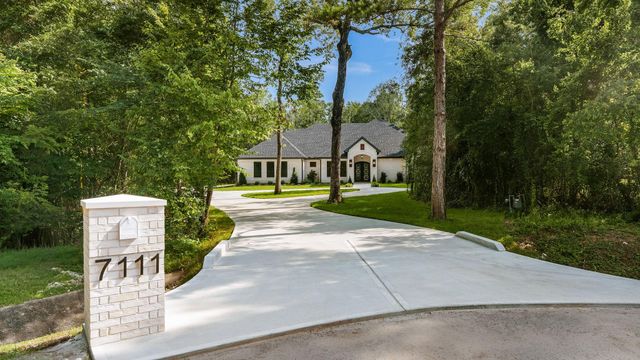 7111 Lorna Road, Montgomery, TX 77316