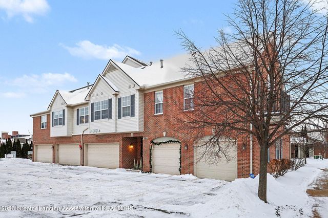 649 Worthington Drive, Lansing, MI 48906