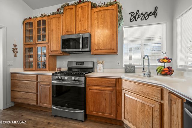 568 N Las Flores Drive, Oracle, AZ 85623