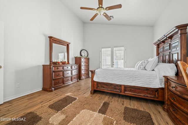 568 N Las Flores Drive, Oracle, AZ 85623