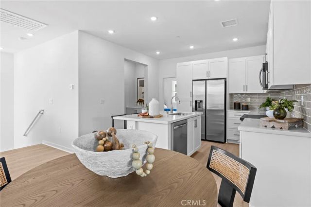 3648 S. Eichler Paseo 5, Ontario, CA 91761