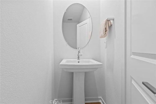 3648 S. Eichler Paseo 5, Ontario, CA 91761