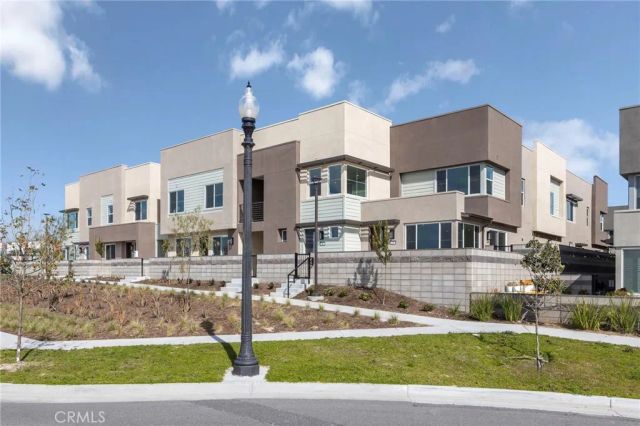 3648 S. Eichler Paseo 5, Ontario, CA 91761