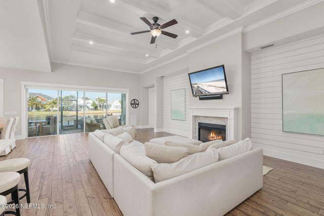 599 TIMBER BRIDGE Lane, Atlantic Beach, FL 32233