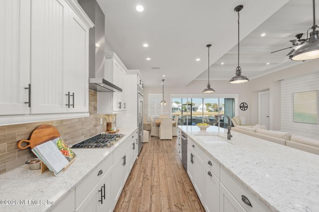 599 TIMBER BRIDGE Lane, Atlantic Beach, FL 32233