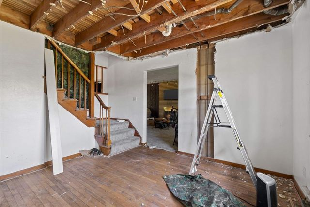 179 Ivory Ave, Summer Hill, PA 15214