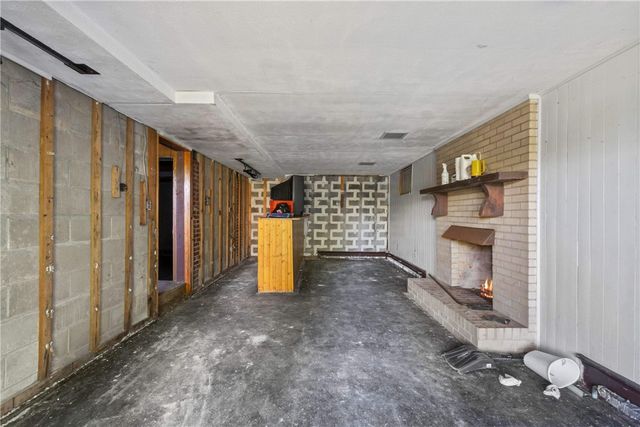 179 Ivory Ave, Summer Hill, PA 15214