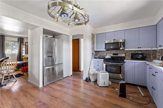 179 Ivory Ave, Summer Hill, PA 15214