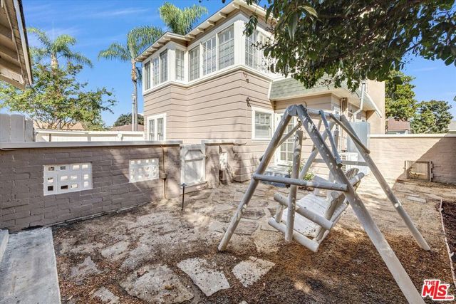 325 N Olive Street, Anaheim, CA 92805