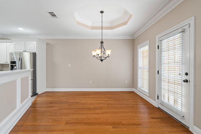 6 Beauregard Dr., Hattiesburg, MS 39402