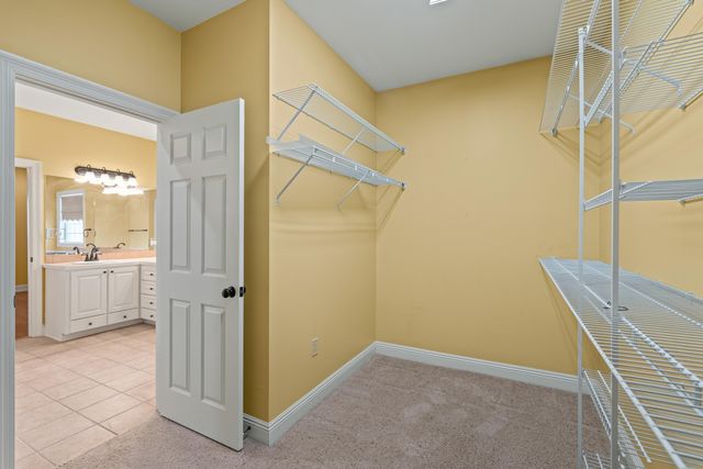 6 Beauregard Dr., Hattiesburg, MS 39402