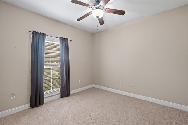 6 Beauregard Dr., Hattiesburg, MS 39402