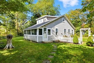 38 N Dennis Road, South Yarmouth, MA 02664
