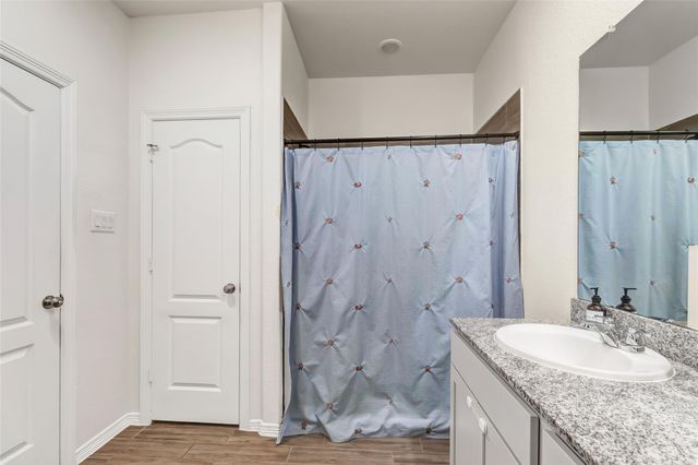 814 Redinger Ridge Drive, Houston, TX 77336