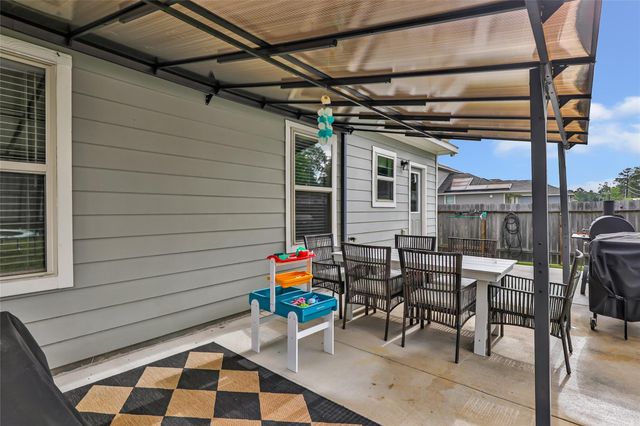814 Redinger Ridge Drive, Houston, TX 77336