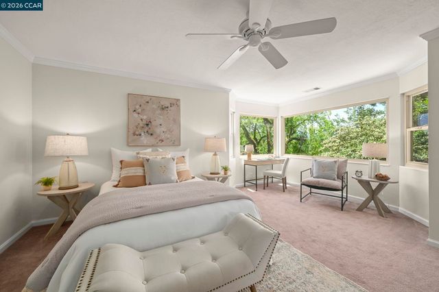 861 Holly Hill Dr, Walnut Creek, CA 94596