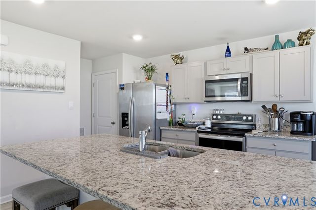 7979 Arbor Marsh Ter, New Kent, VA 23124