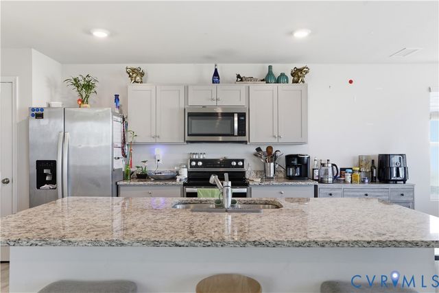 7979 Arbor Marsh Ter, New Kent, VA 23124