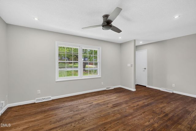 906 Vandora Avenue, Garner, NC 27529