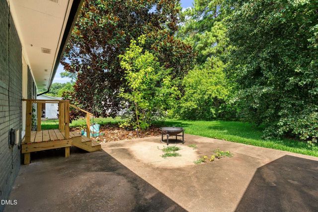 906 Vandora Avenue, Garner, NC 27529