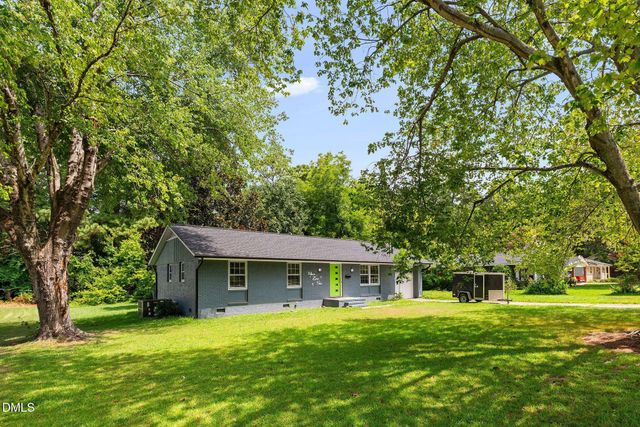 906 Vandora Avenue, Garner, NC 27529