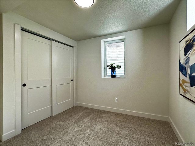 5440 W 5th Ave, Lakewood, CO 80226