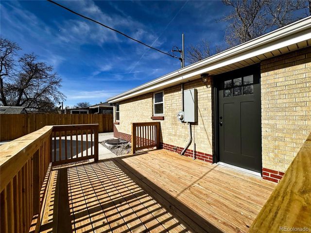 5440 W 5th Ave, Lakewood, CO 80226