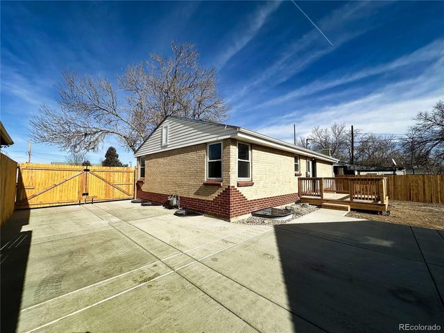 5440 W 5th Ave, Lakewood, CO 80226