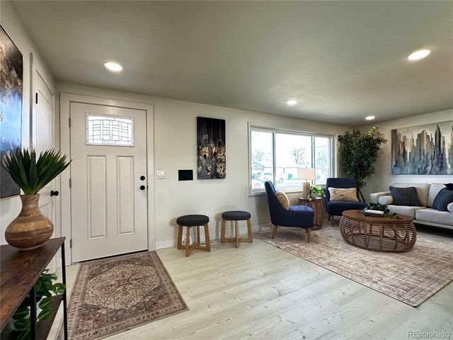 5440 W 5th Ave, Lakewood, CO 80226