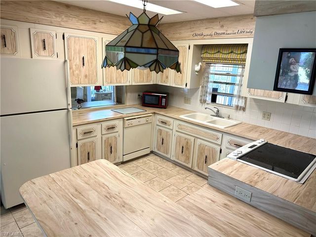 26212 Colony RD, Bonita Springs, FL 34135