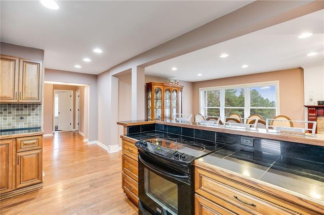 6792 Rockmart SE Road, Silver Creek, GA 30173