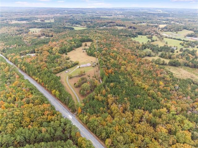 6792 Rockmart SE Road, Silver Creek, GA 30173